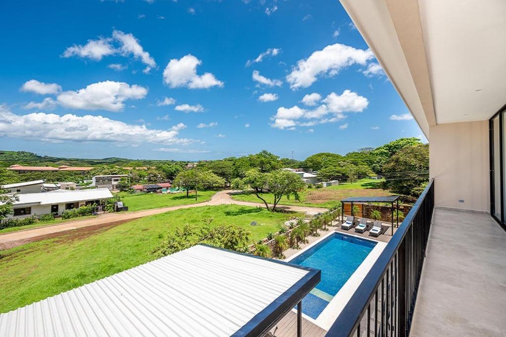 Tamarindo Beach, Prime Location, Fantastic Watersalt Pool & Cold Plunge, Family & Friends Luaran gambar