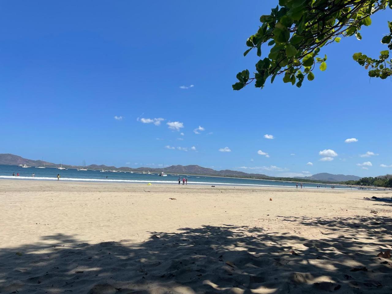 Tamarindo Beach, Prime Location, Fantastic Watersalt Pool & Cold Plunge, Family & Friends Luaran gambar